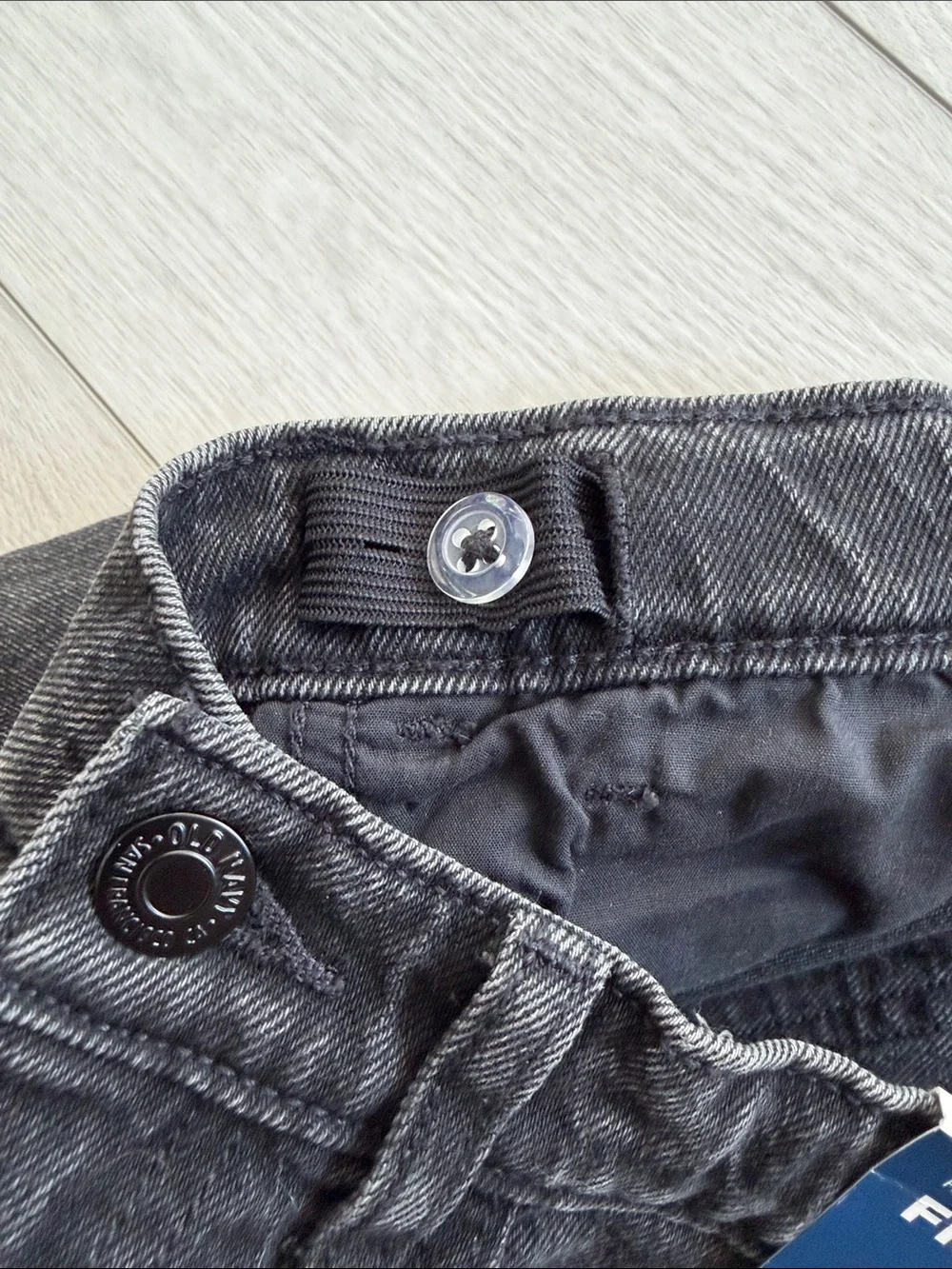 NWT Old Navy Black High-Rise Flare Jeans —  Girls Stretch Denim